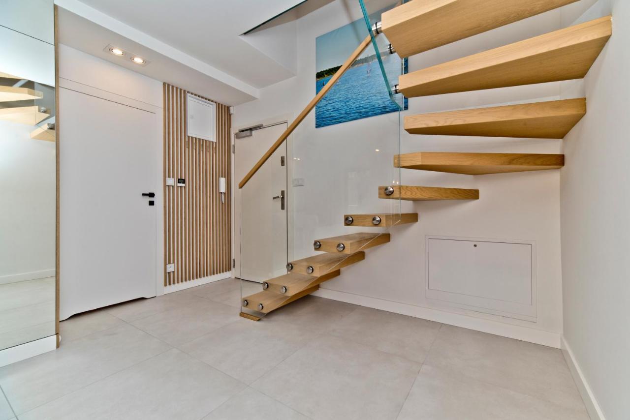 Blueapart Apartland Residence ヤスタルニャ エクステリア 写真