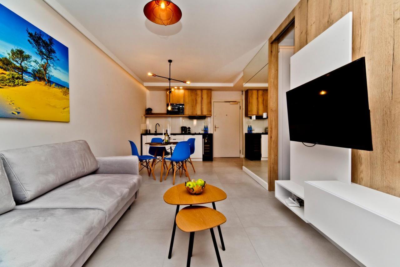 Blueapart Apartland Residence ヤスタルニャ エクステリア 写真