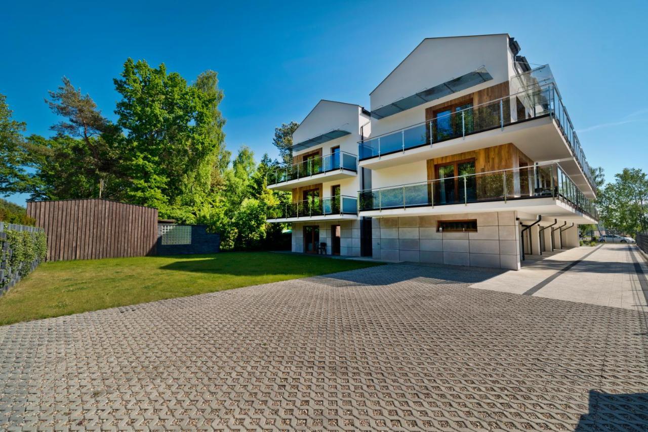 Blueapart Apartland Residence ヤスタルニャ エクステリア 写真