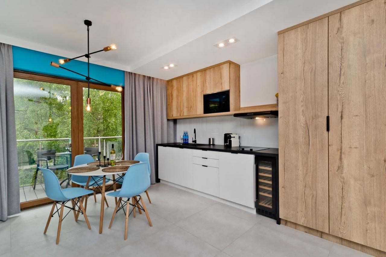 Blueapart Apartland Residence ヤスタルニャ エクステリア 写真