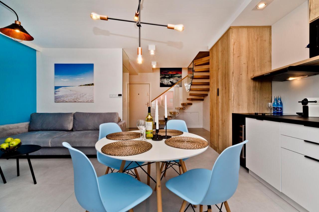 Blueapart Apartland Residence ヤスタルニャ エクステリア 写真