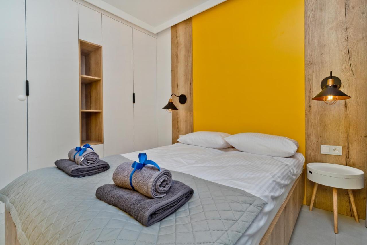 Blueapart Apartland Residence ヤスタルニャ エクステリア 写真