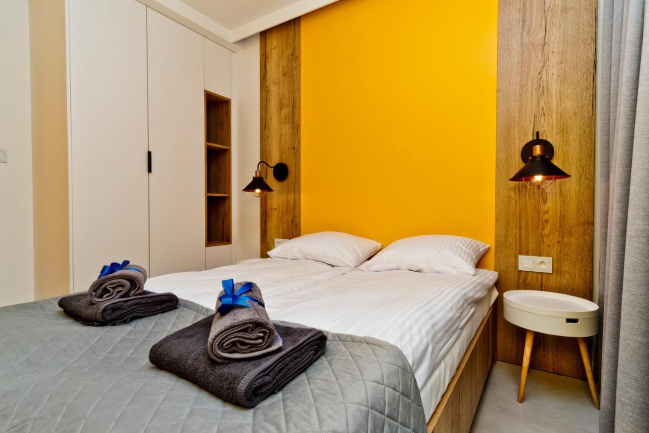 Blueapart Apartland Residence ヤスタルニャ エクステリア 写真