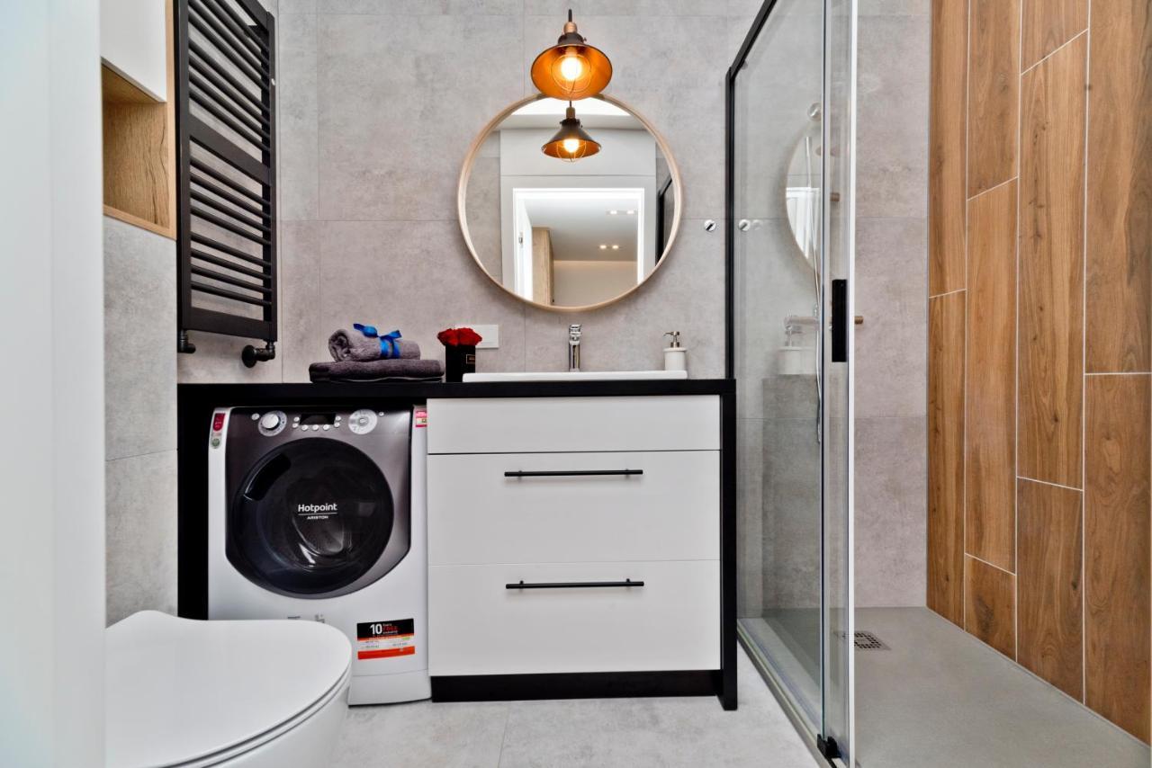 Blueapart Apartland Residence ヤスタルニャ エクステリア 写真
